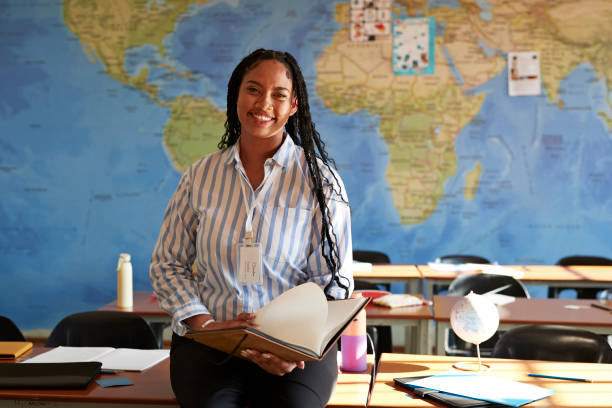 Improving Parent–Teacher Communication with Education Management Systems